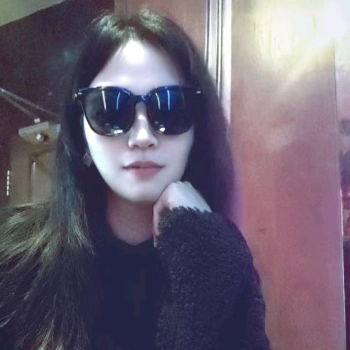 果木果然 美妆小铺