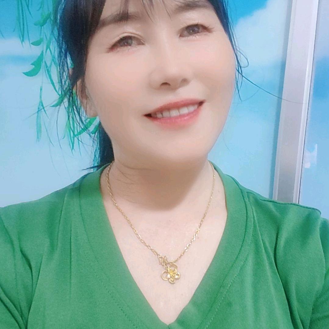 吴世芳《不定时直播》