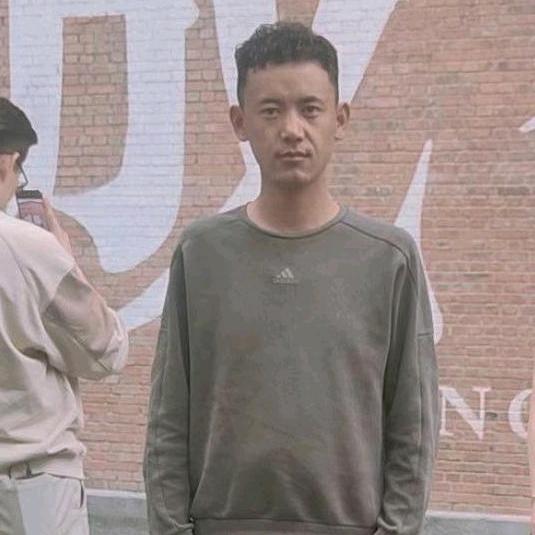 山南藏车堂二手车有限公司