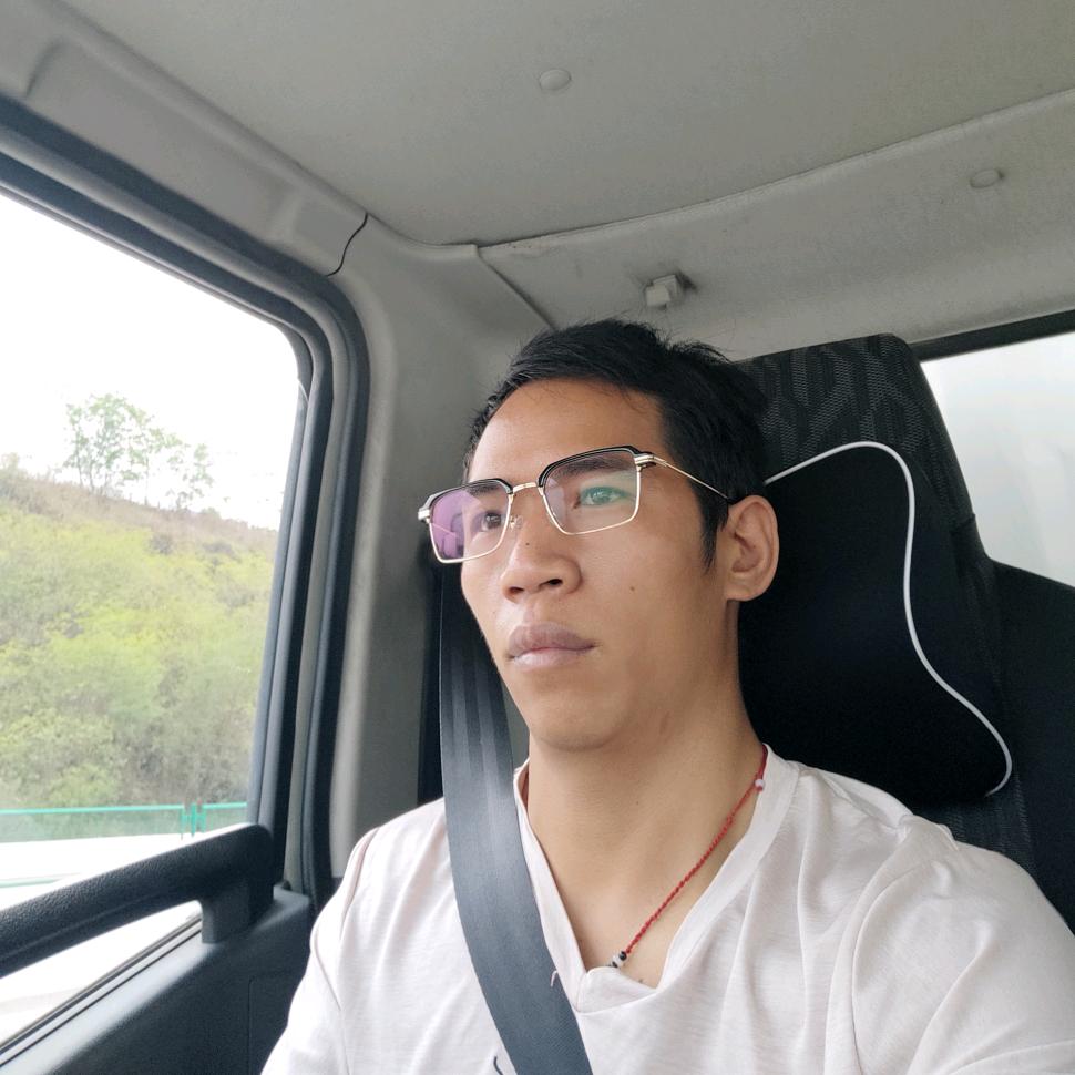 爱钓鱼的大叔🎣