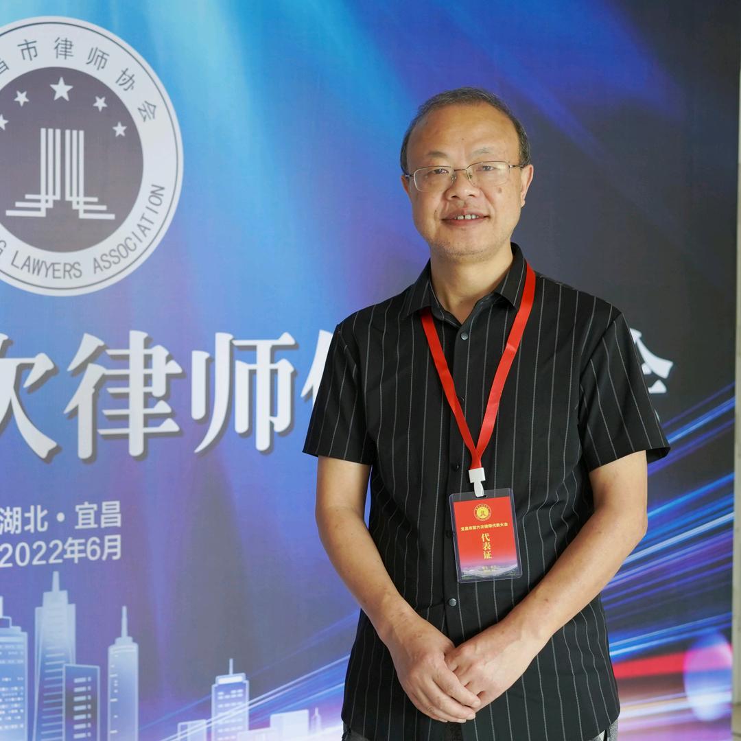 仁辉杨律师