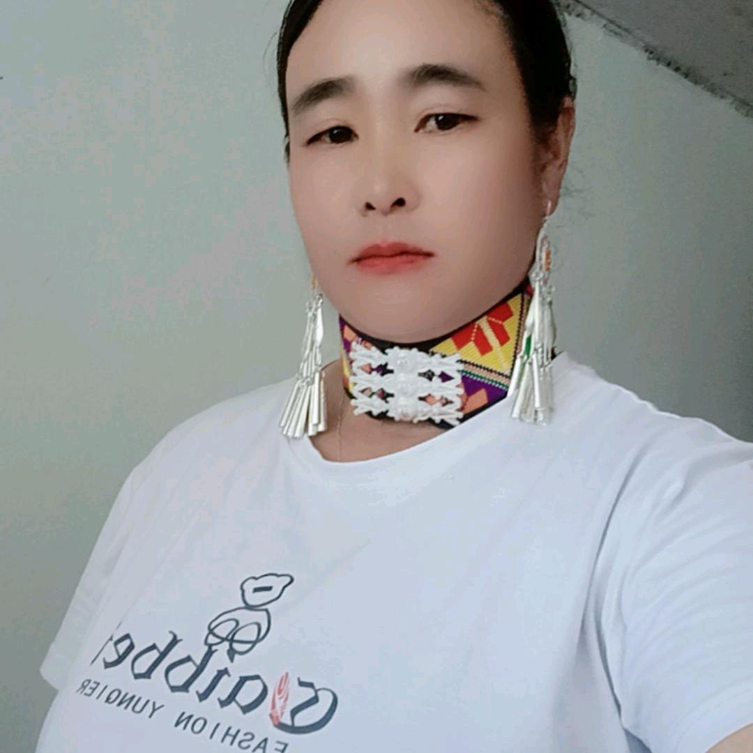阿鲁莫