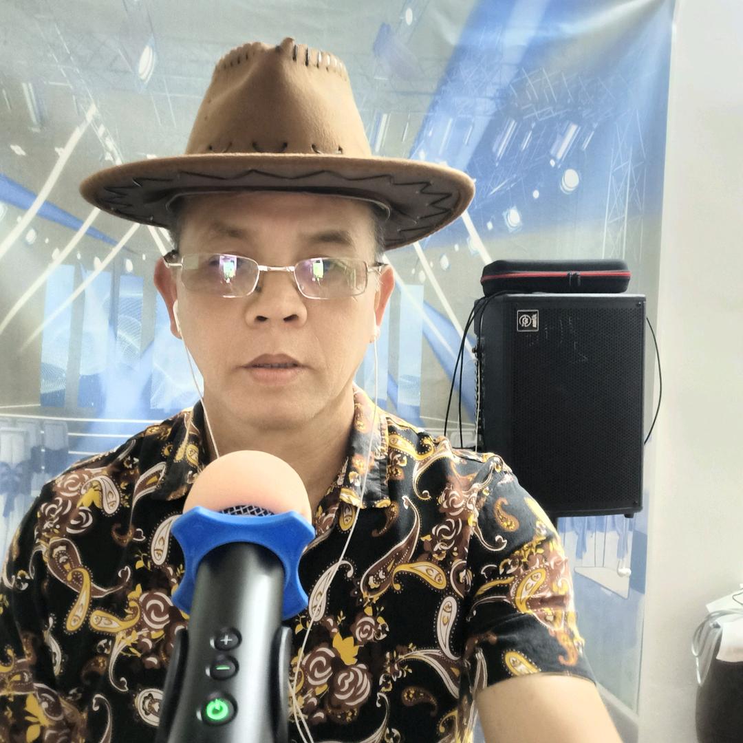 华哥🎤心只有你。晚八点半。