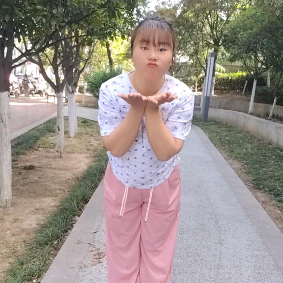 &半颗💝星辰&《请勿连赞》