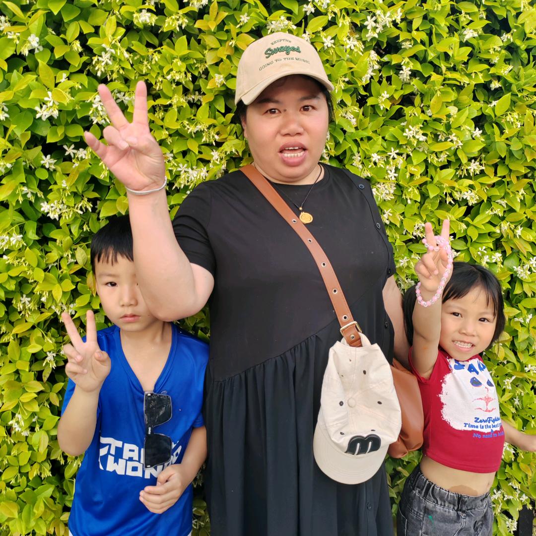 木子服装出租图库