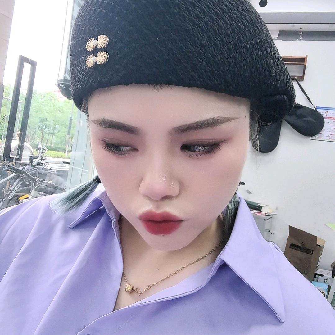 奶糖优衣精品服饰