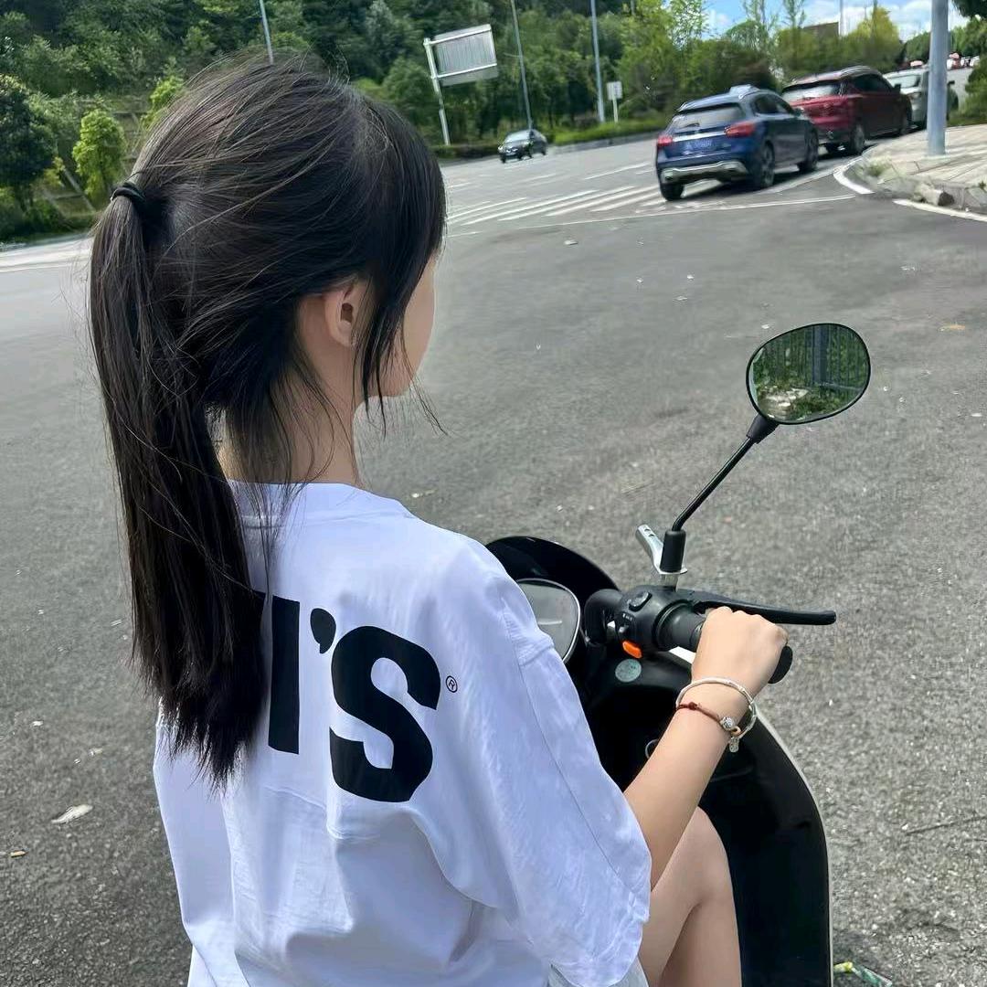 鹿咩咩爱拉屎