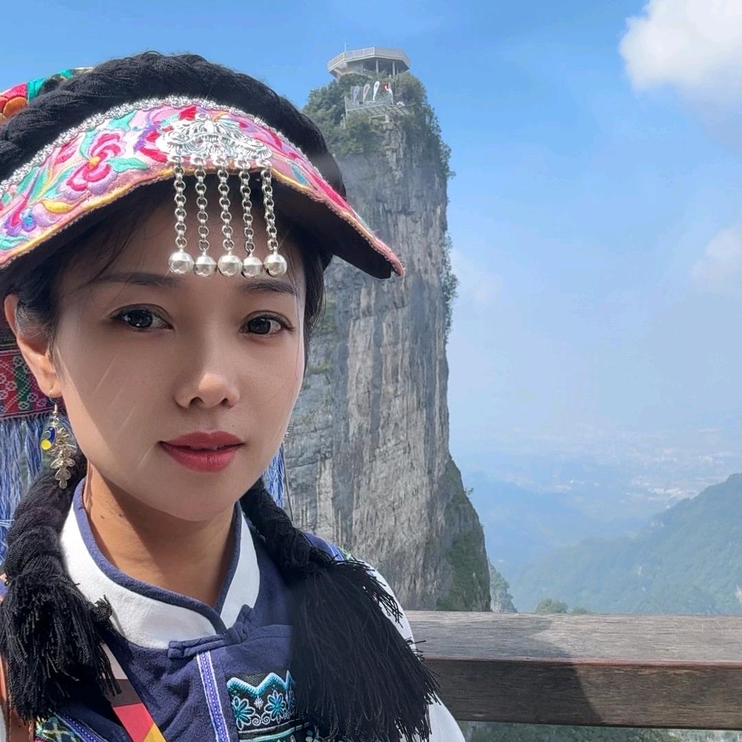 秀秀导游（每晚上8：10）