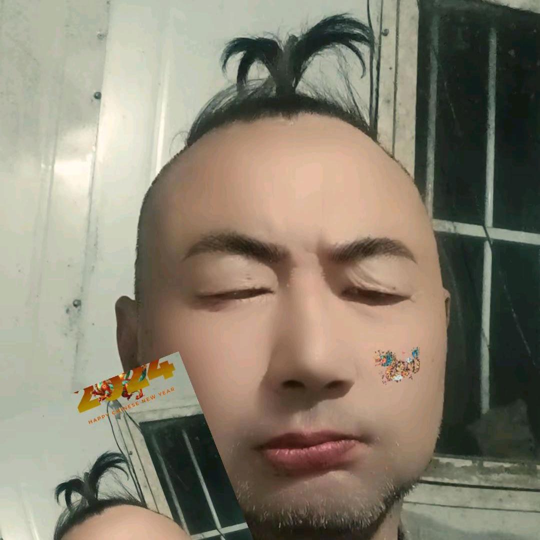 辫哥彩刚