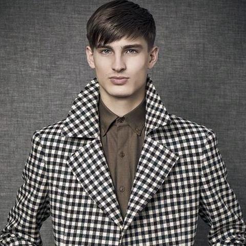 桐优秀（实况足球）