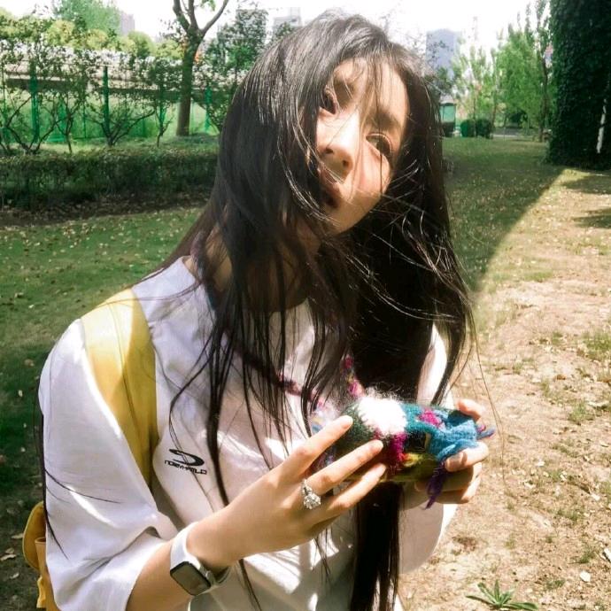 小梅子！