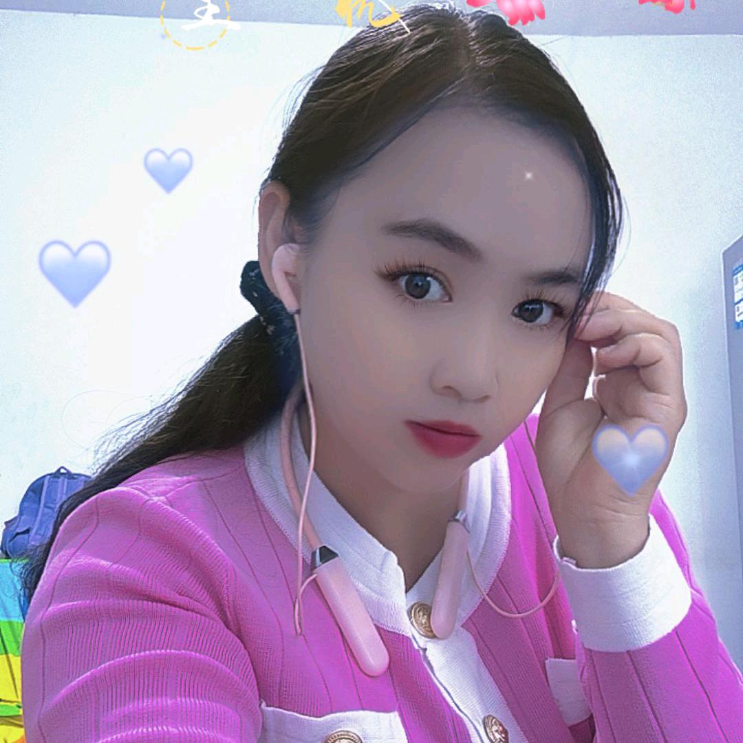 我家有两个宝贝女儿，