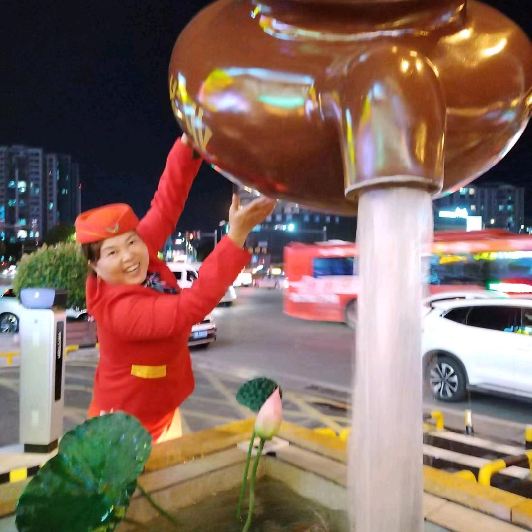 莲姐