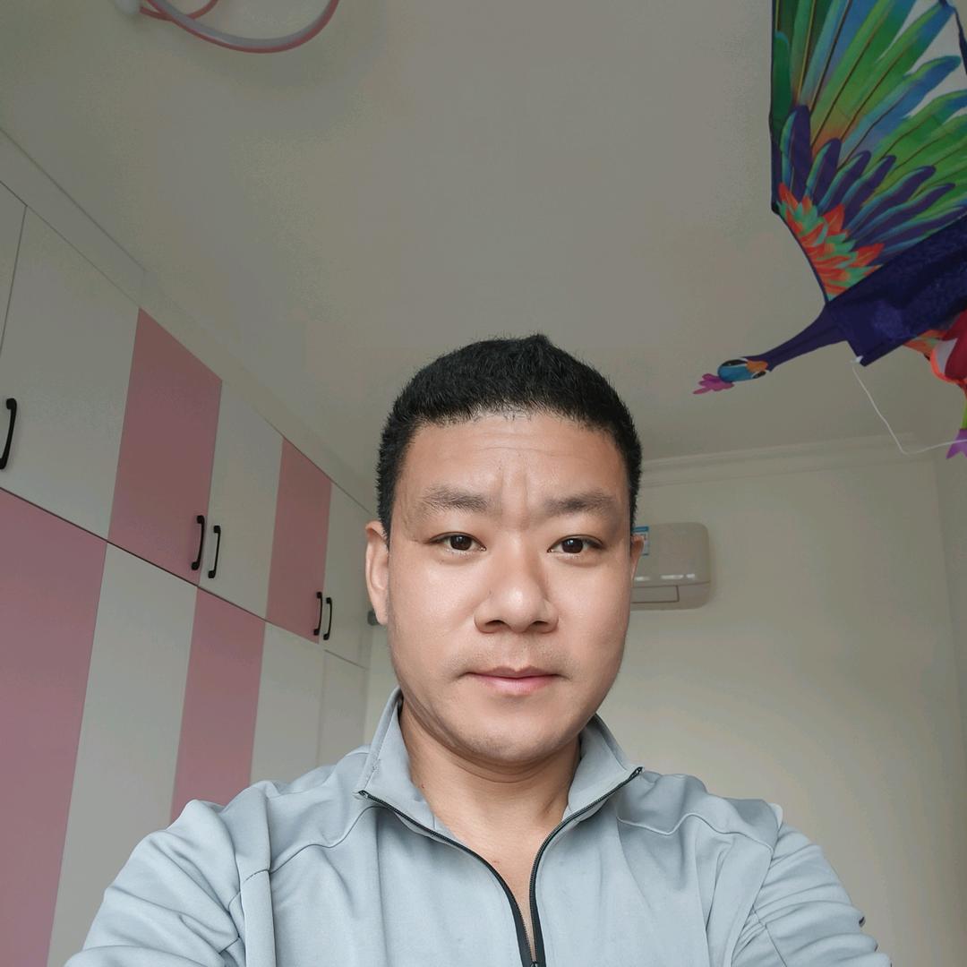 爱唱歌的超人