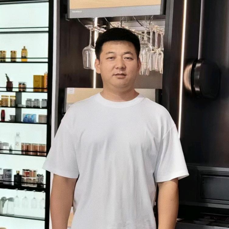 银川定制五金-徐建刚