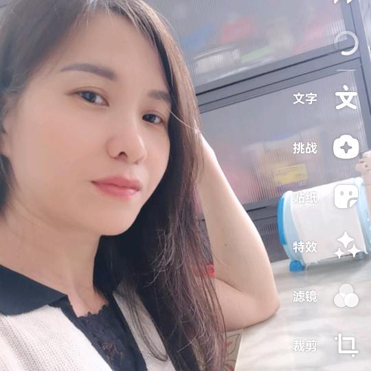小张穿搭、