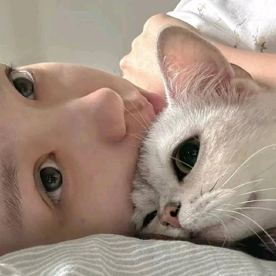 ^^੭