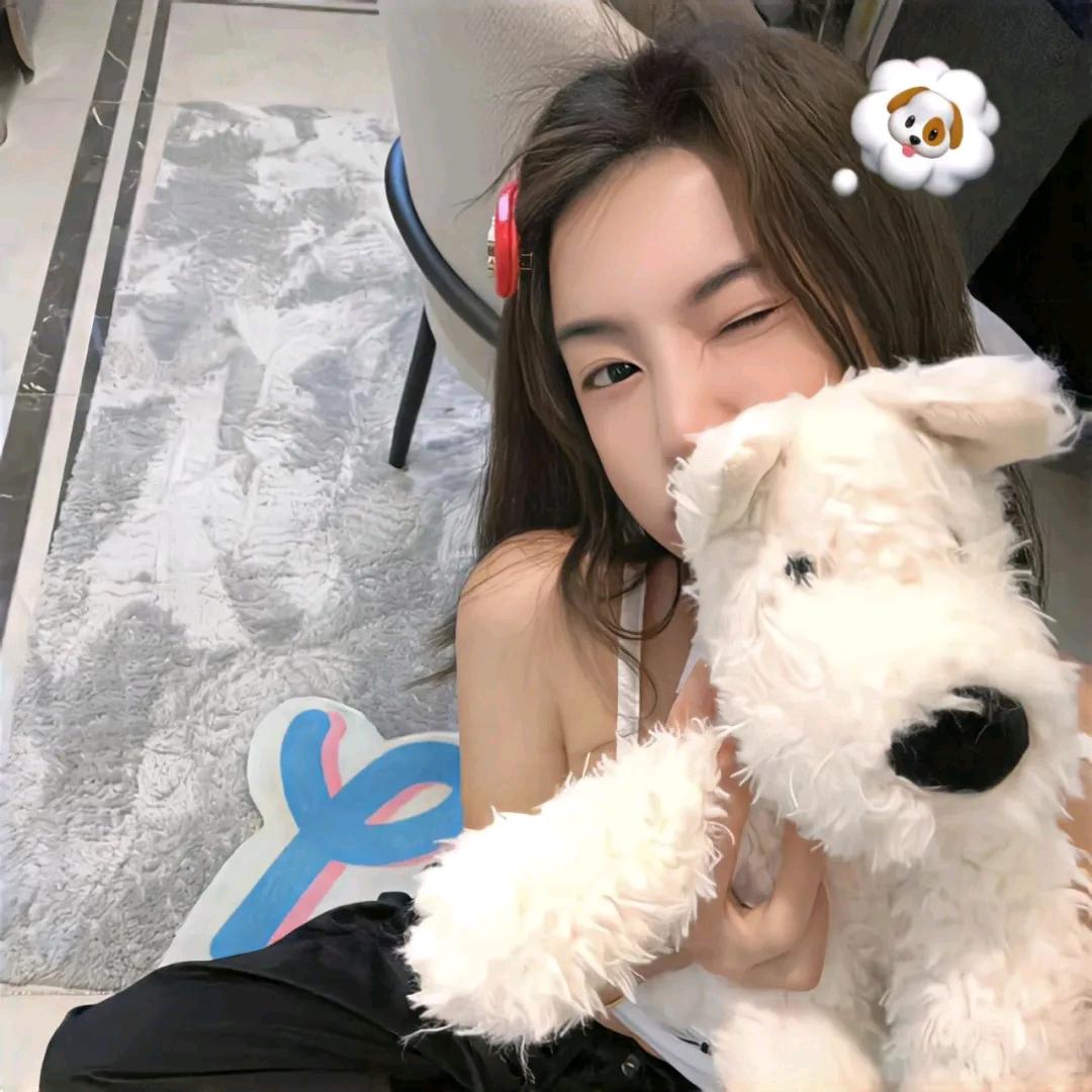 只会比耶