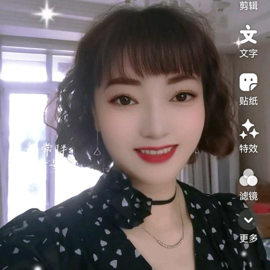 手机用户，龙凤珠宝，吴桂萍