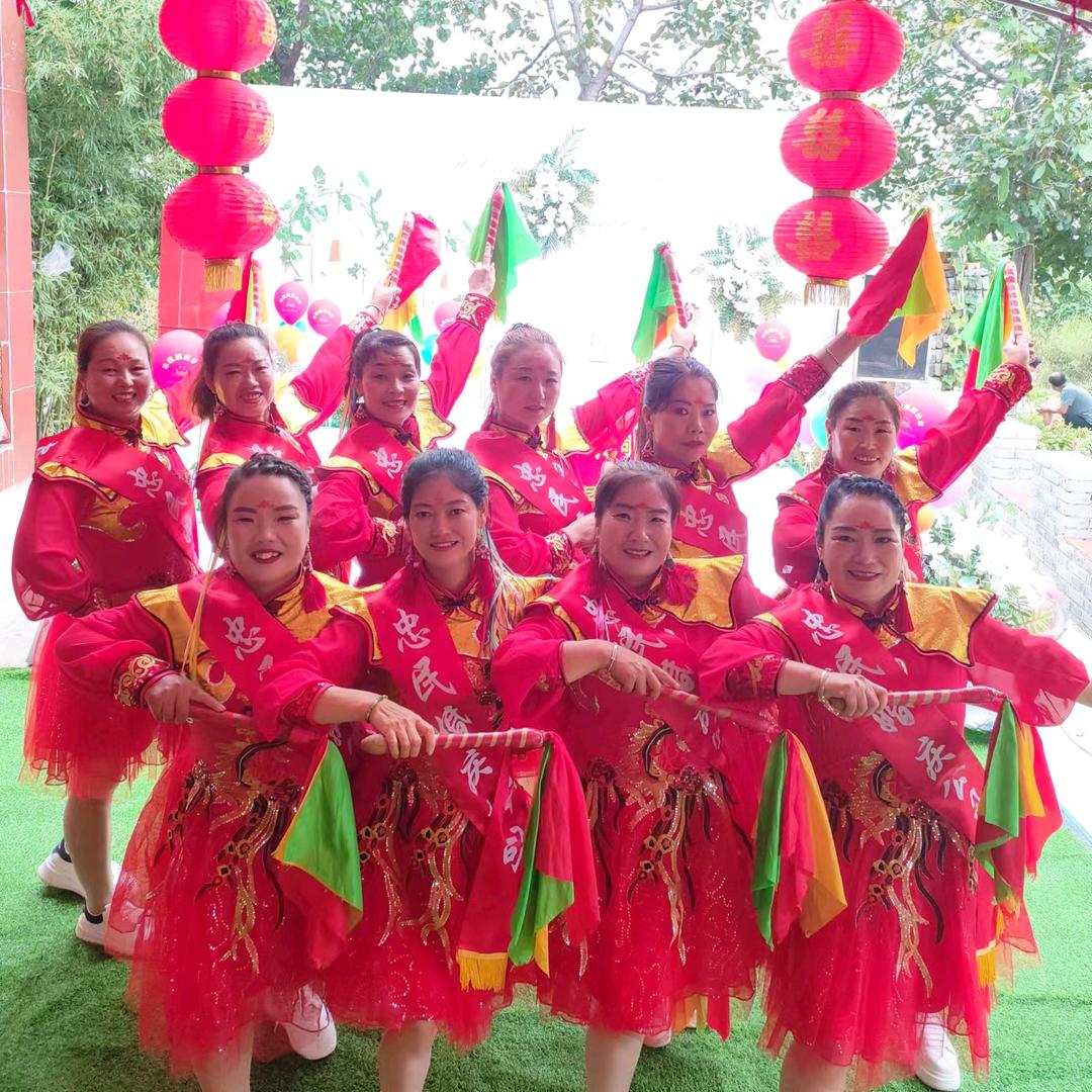 @胖丫丫《程村太阳花鼓舞团》