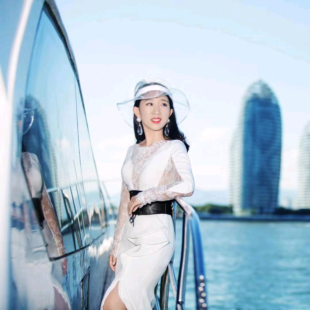 憨姑娘吖