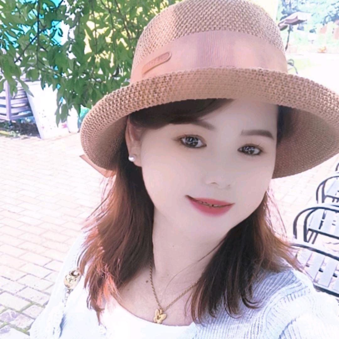 英子