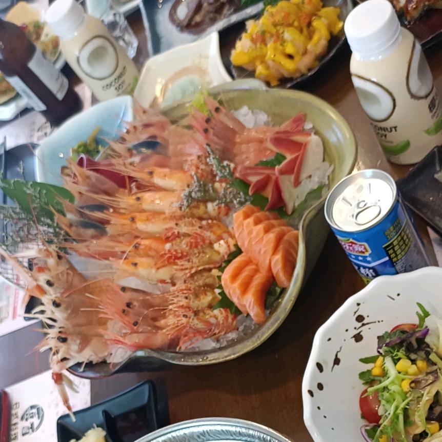 巴签里串串香