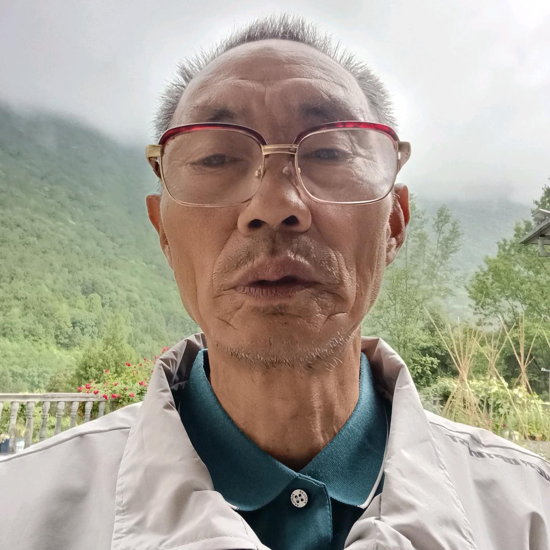 李哥腾飞<<中午11点30分开播