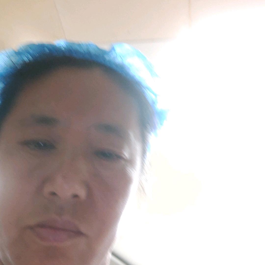 老实人小梅