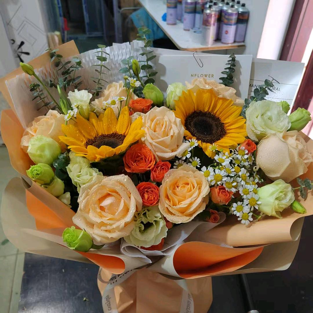 “格子间女人”