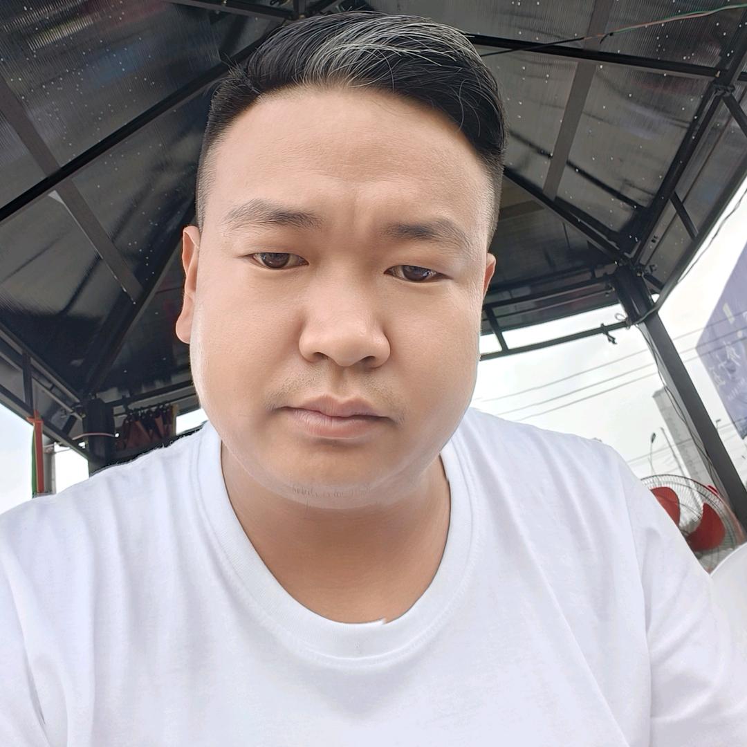 六盘水专业小货车 大头