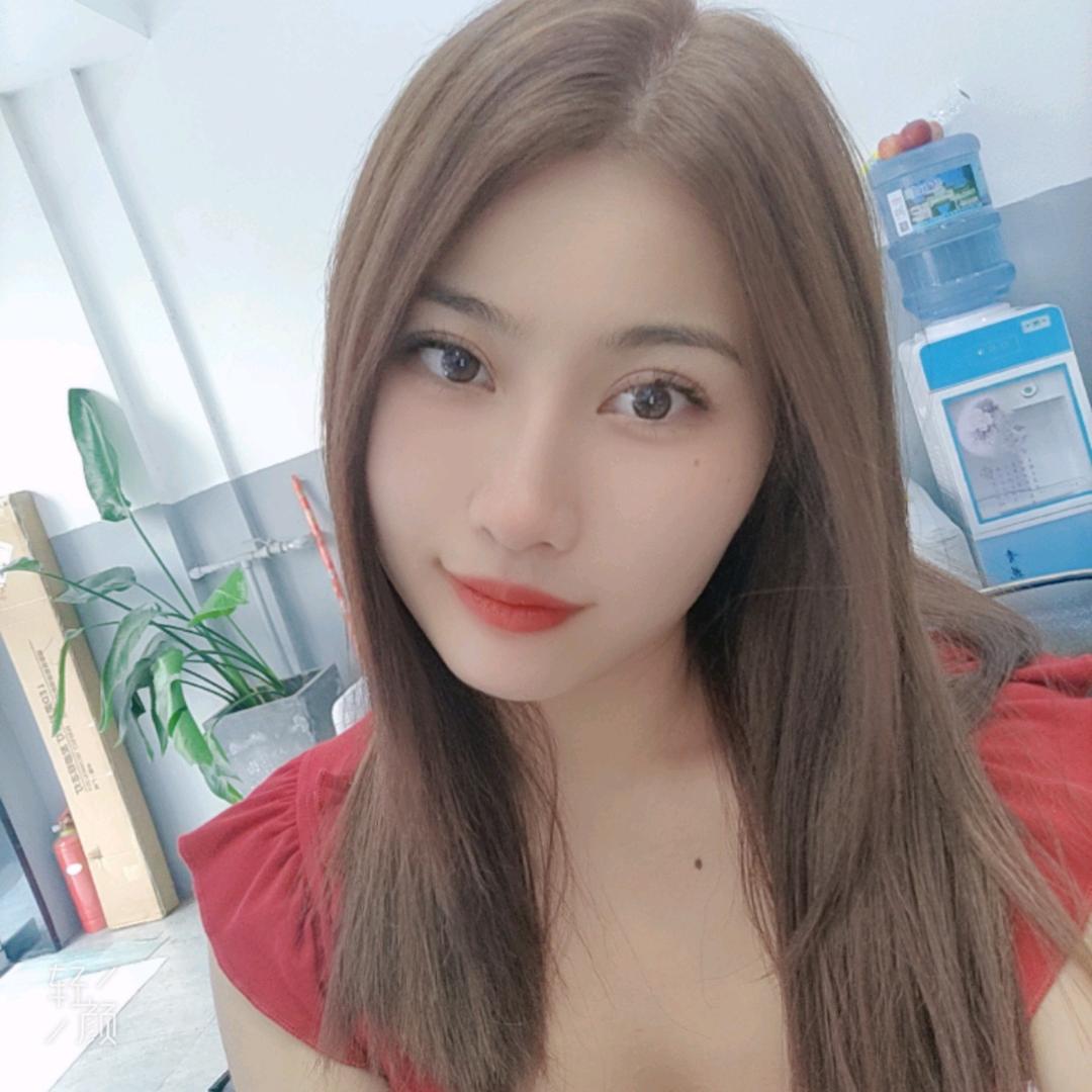 李妍