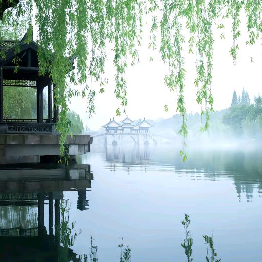 红色