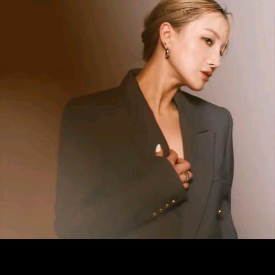 洛哥（轻奢女装）