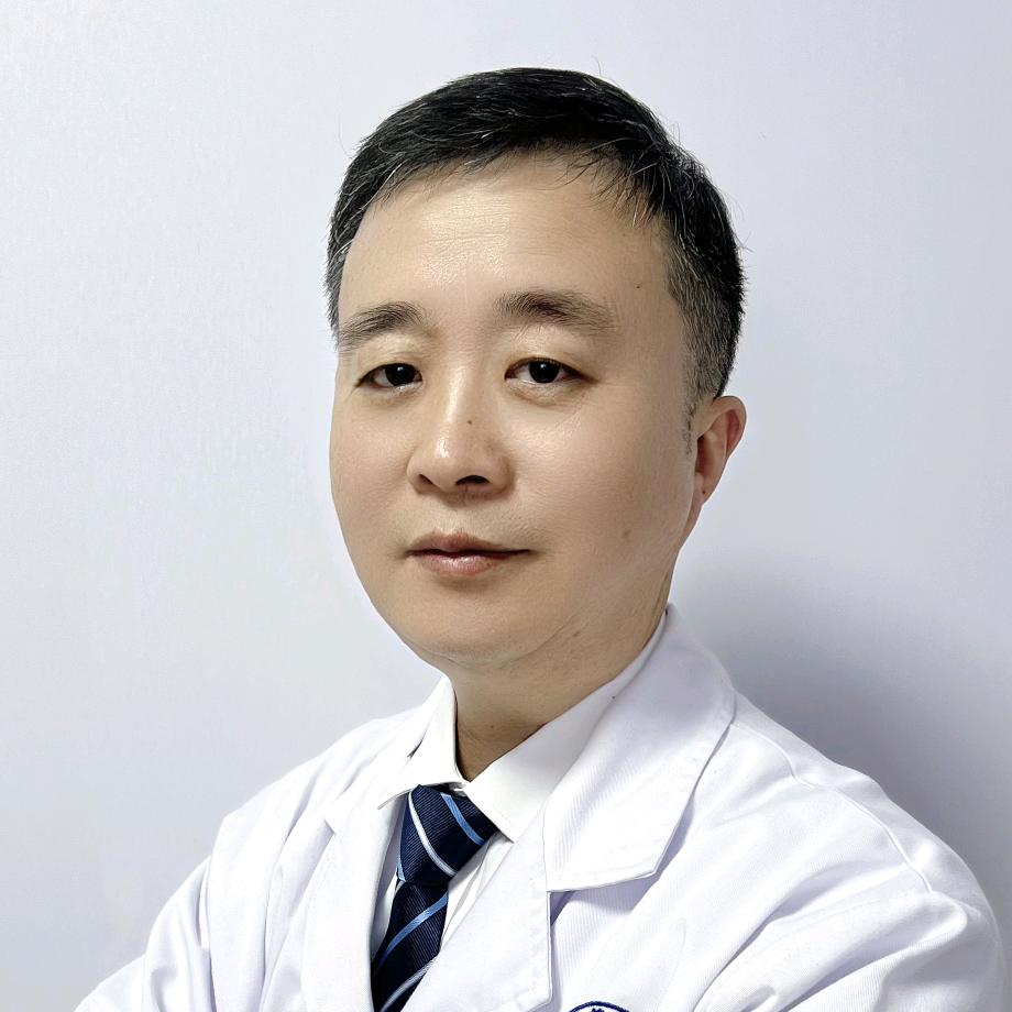 泌尿外科欧阳医生