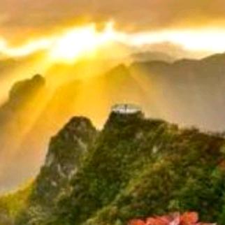 艳阳高照