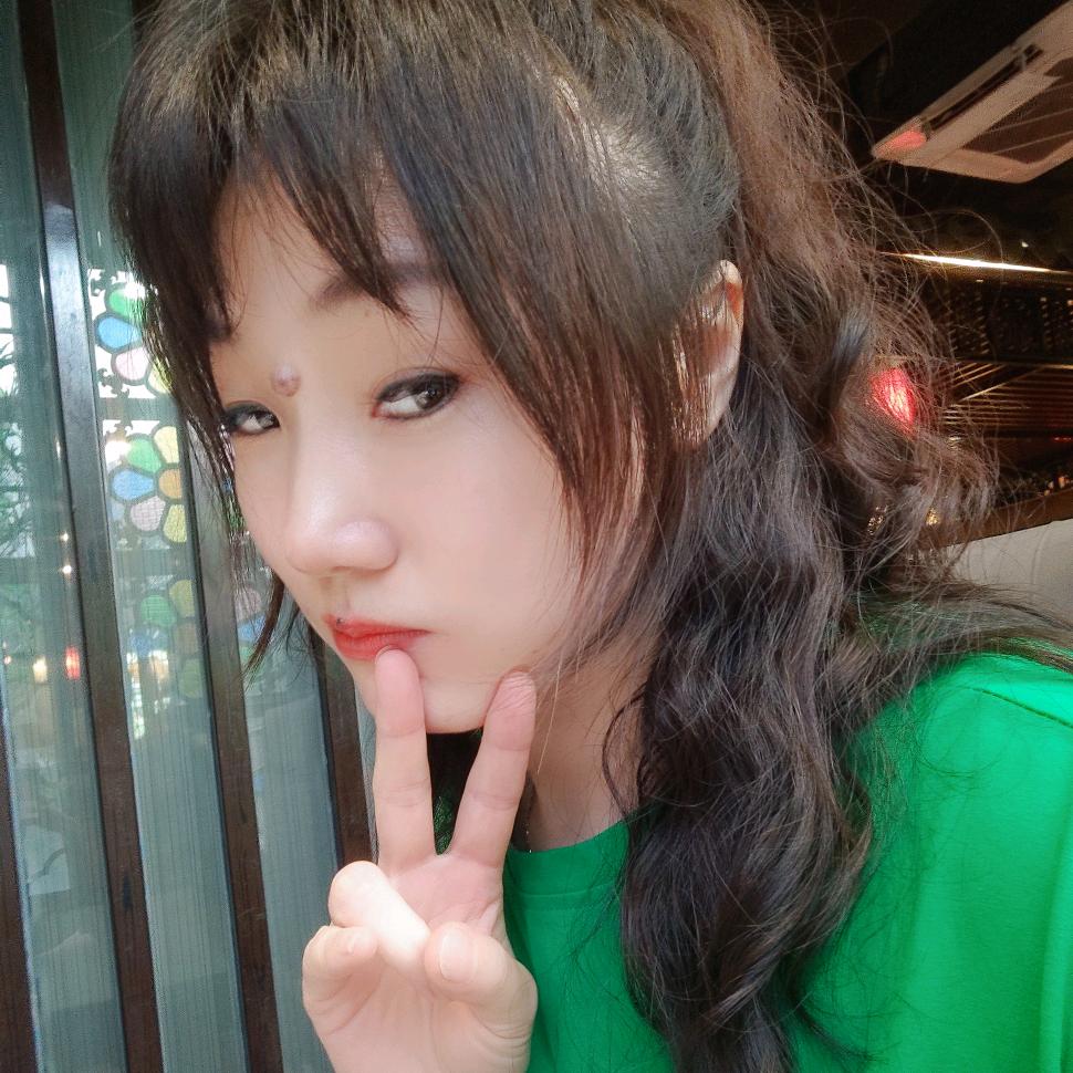 幸福小妞儿