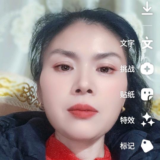 荣荣姐