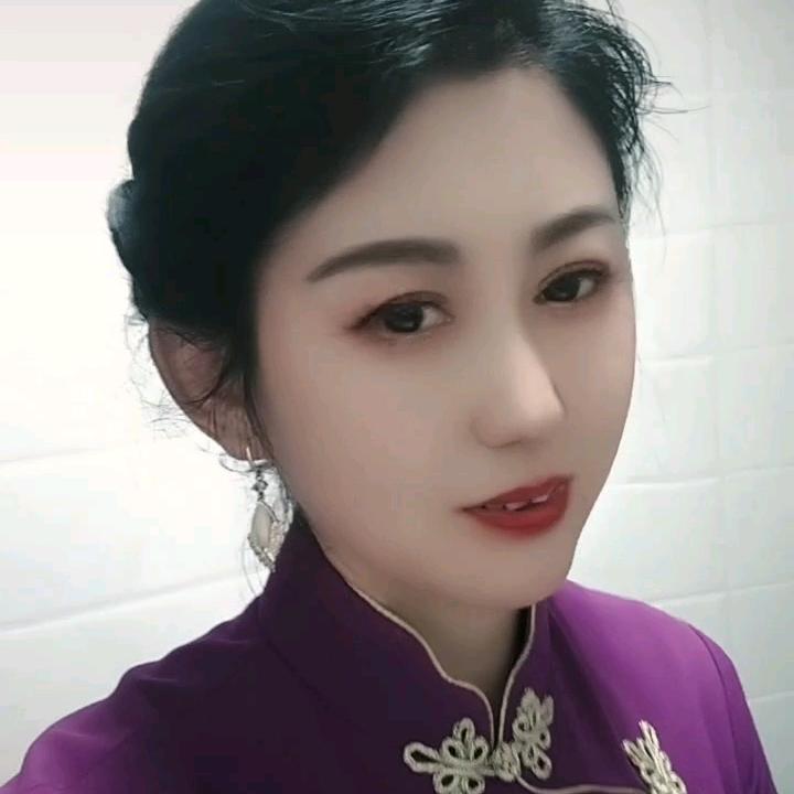 一生如夏荷