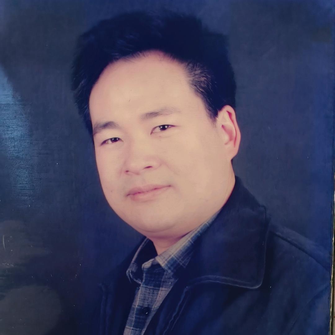 上海连振商贸（福多多666早六点播晚随缘