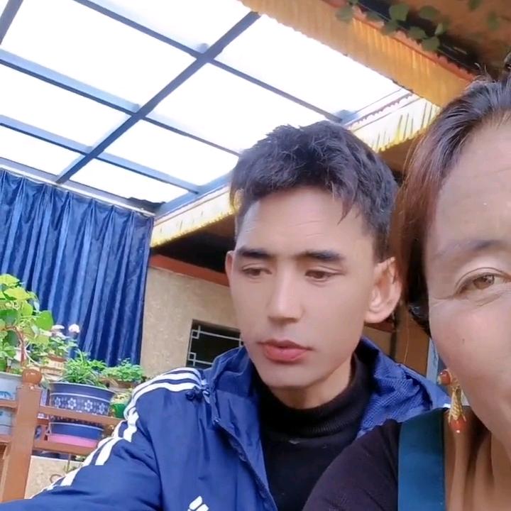 德吉