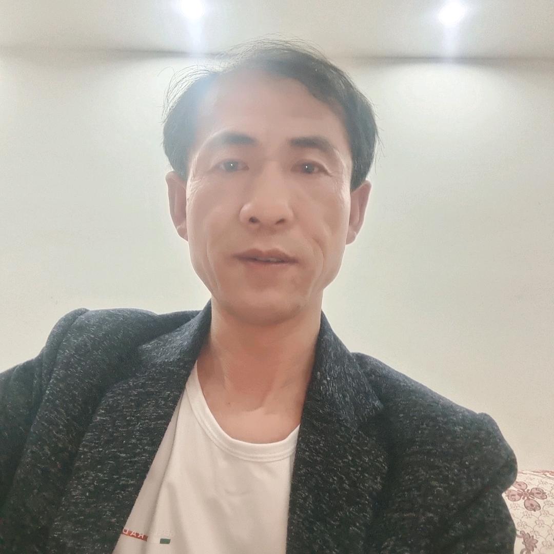 黄家成