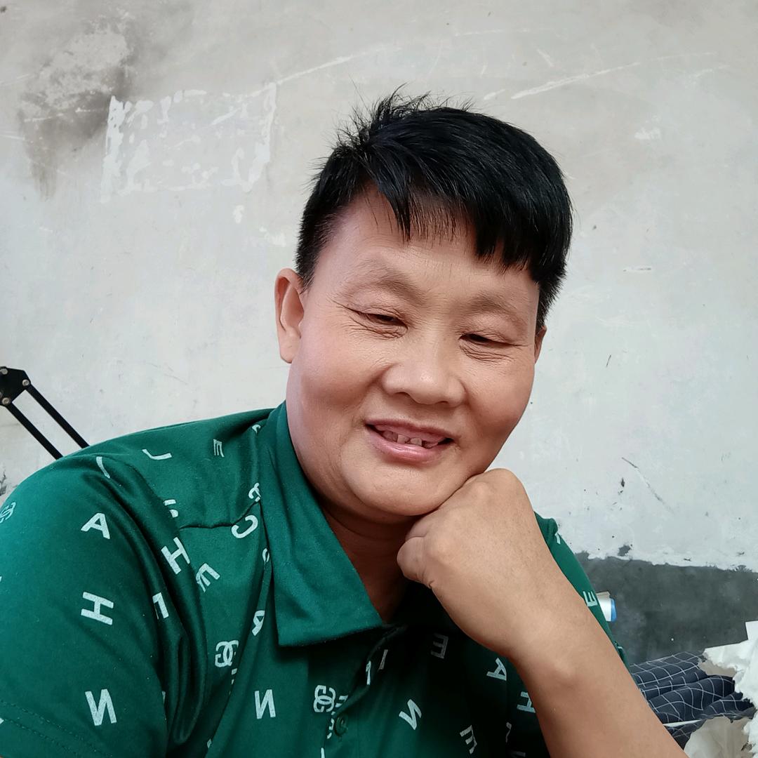 残疾李姐每天上午8点20开播