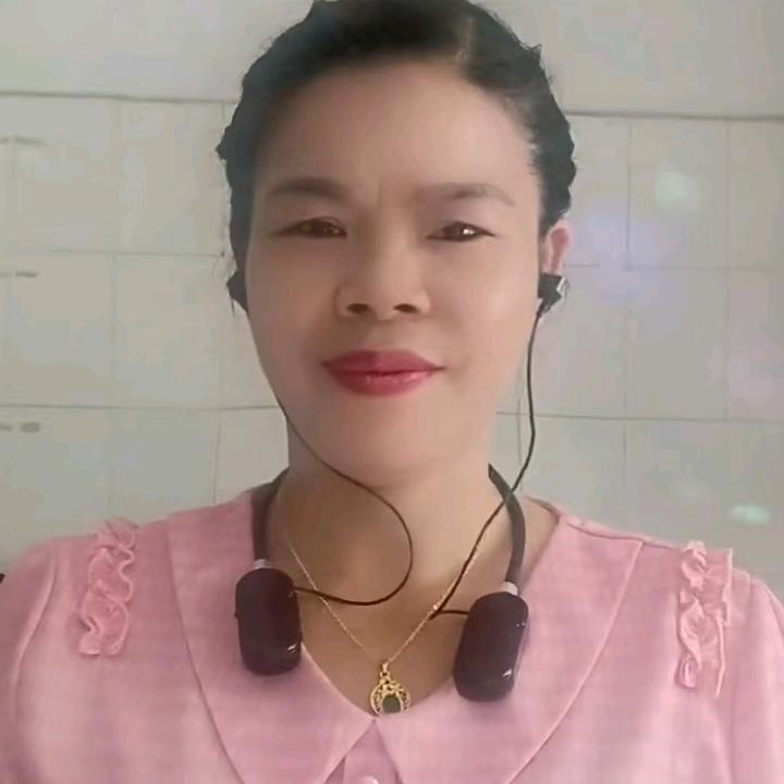 爱唱歌的表妹🌹🌹🌹