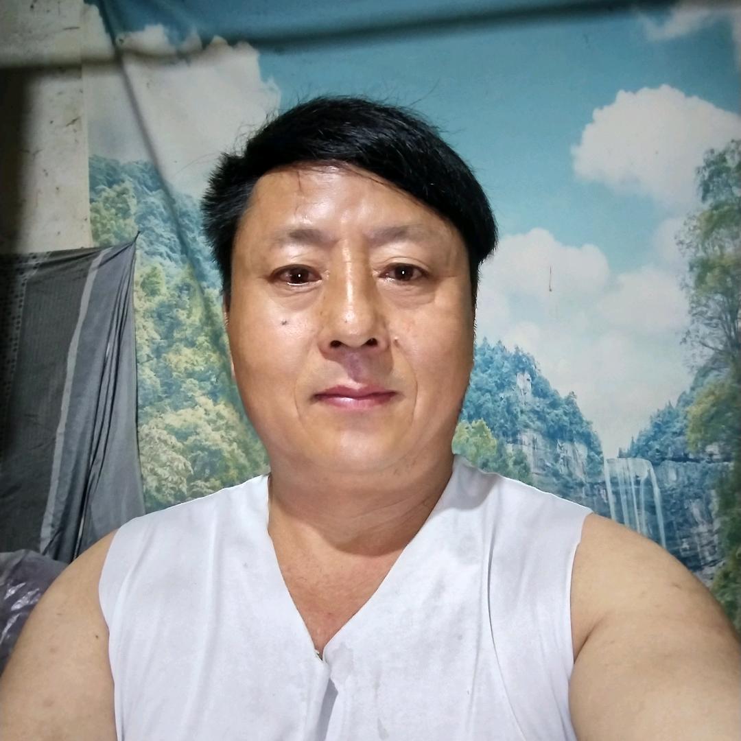 林哥唱山歌。