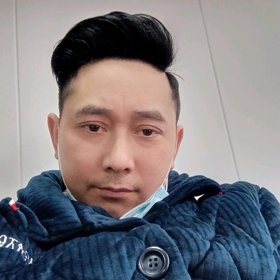 五哥巜靳》