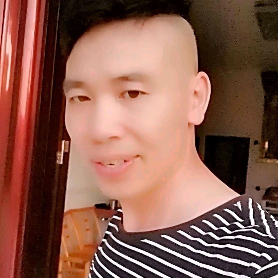 同梁村湘哥