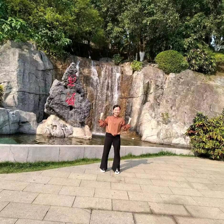 佛山汉斯蒂姆门窗露姐