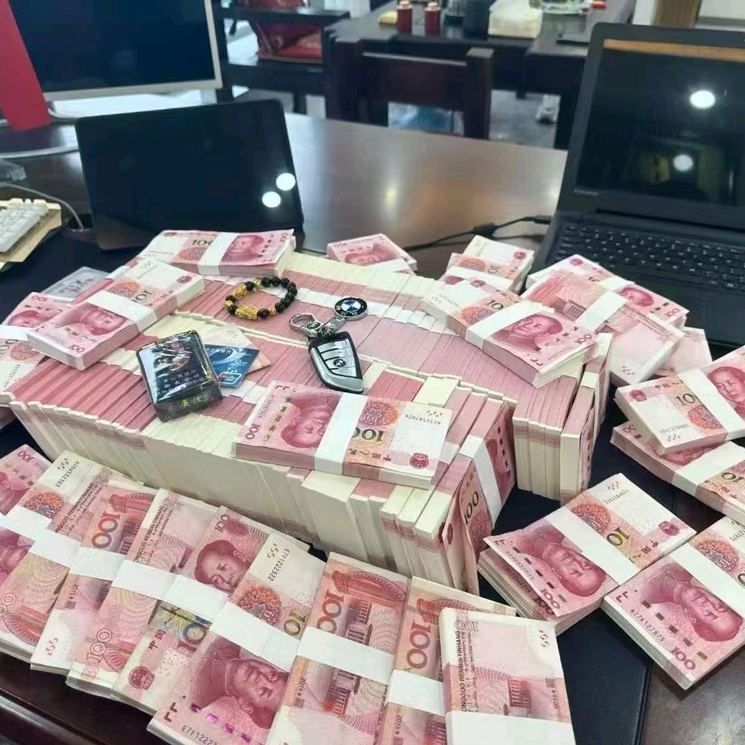 🚬᭄ℯ⃝霸道ღ᭄ꦿ꯭总裁꧔ꦿ℘