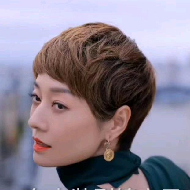 开法拉利看风景